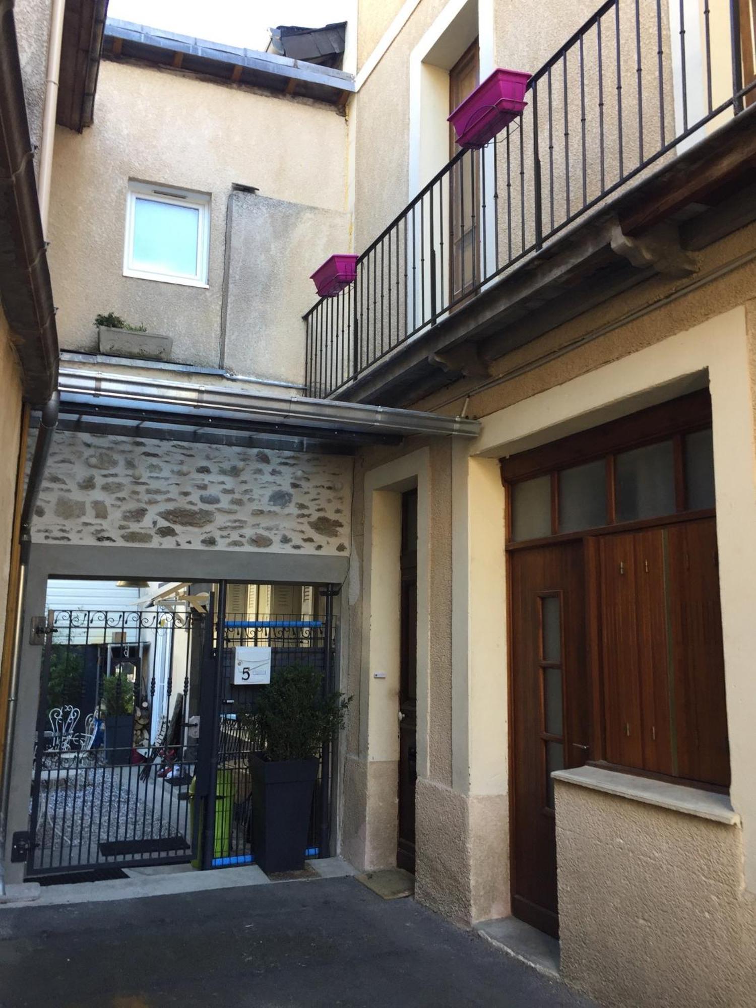 Les Meubles De Luchon - L'Echappee Verte - Centre Luchon, Calme, Wifi Bagneres-de-Luchon Экстерьер фото
